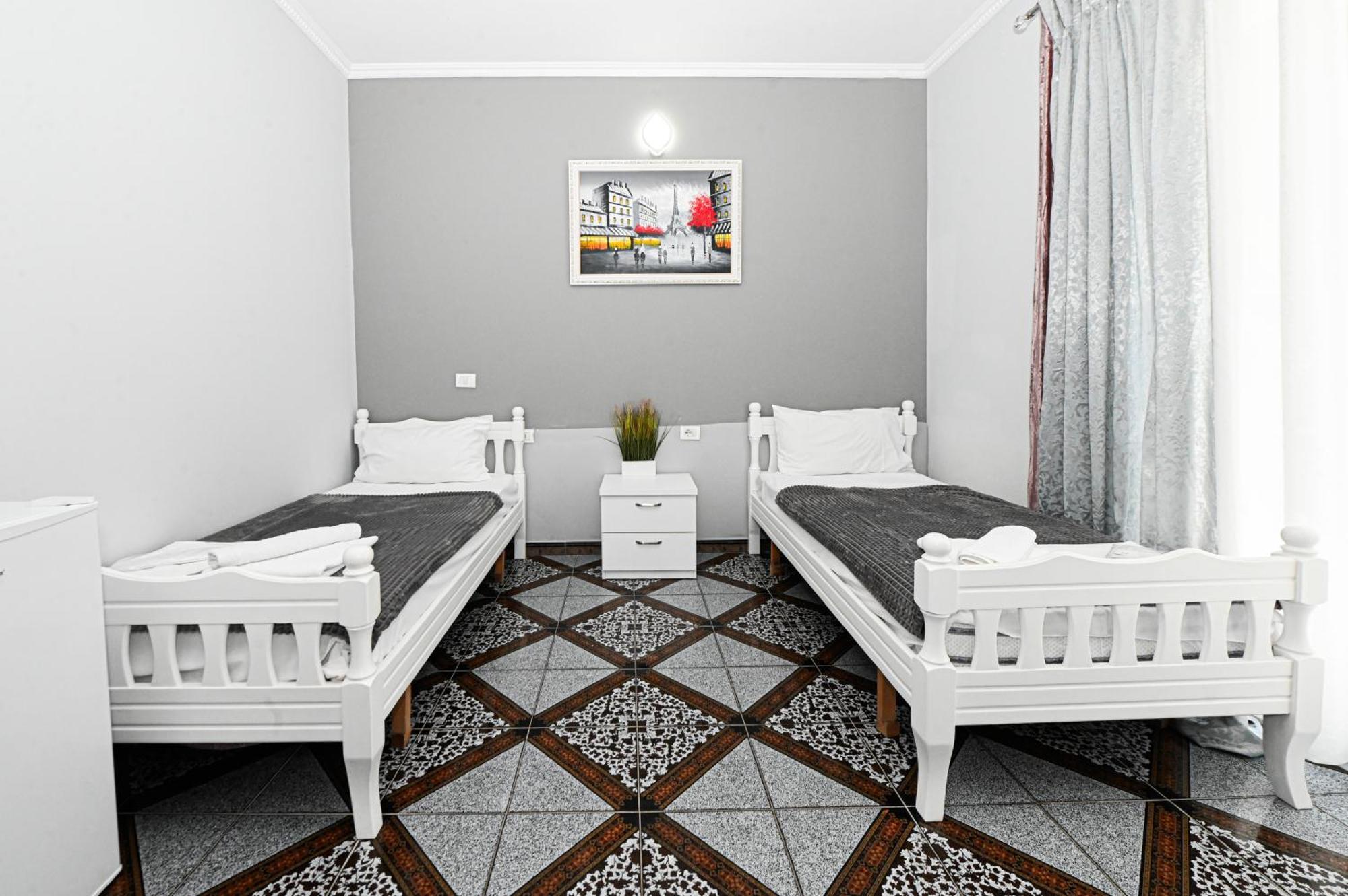 Hotel Fama Škalngur Kültér fotó