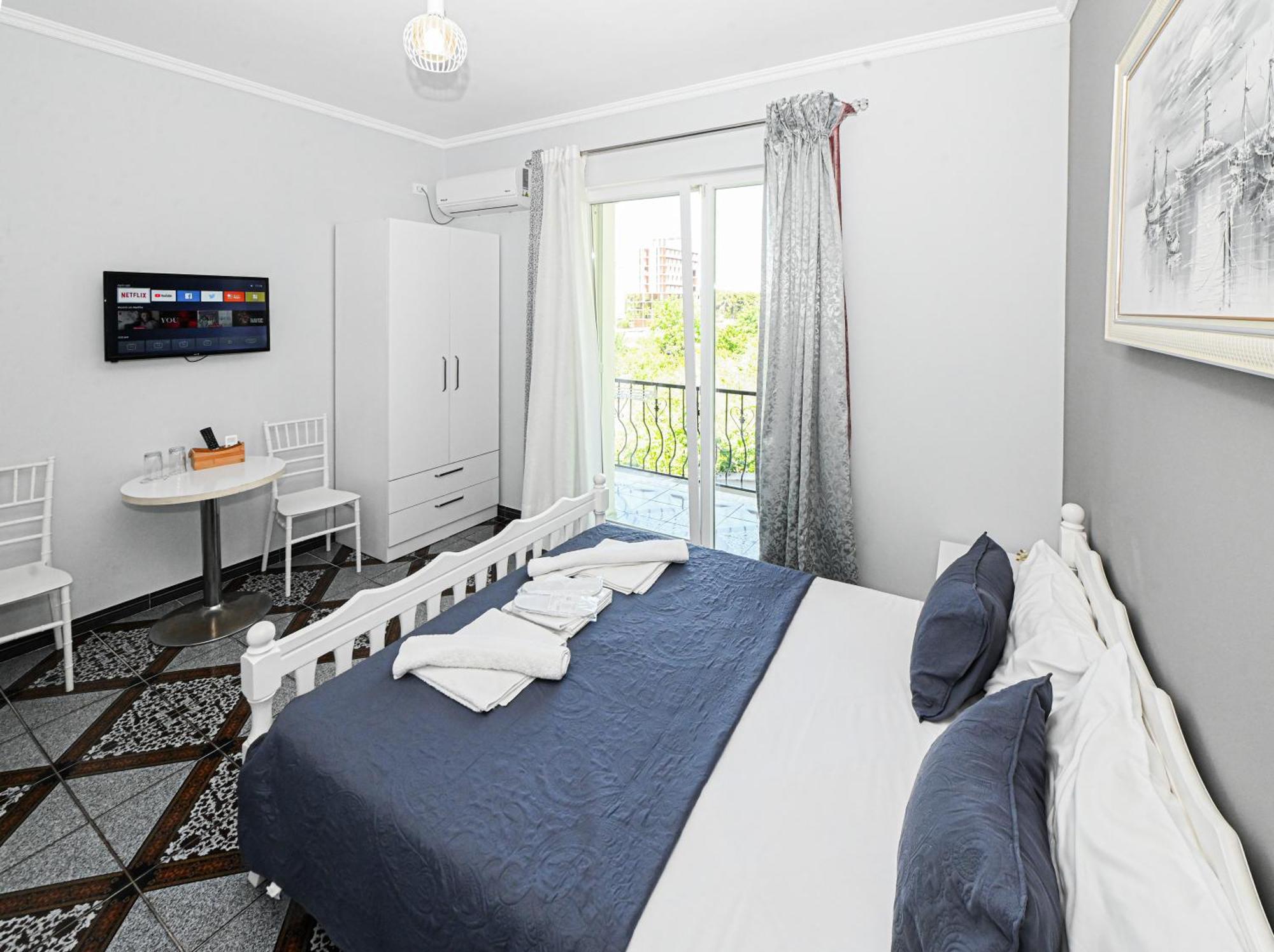 Hotel Fama Škalngur Kültér fotó