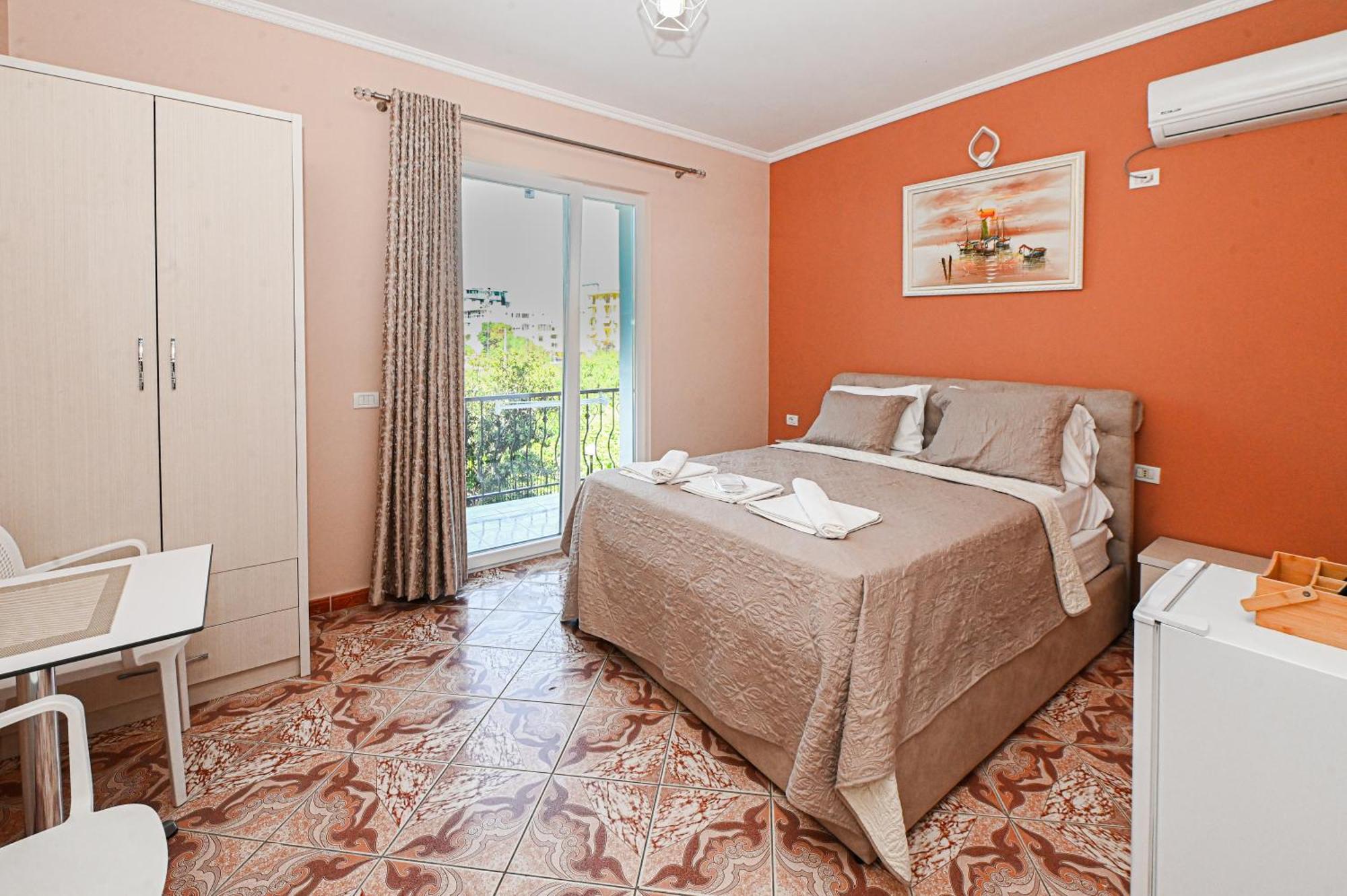 Hotel Fama Škalngur Kültér fotó