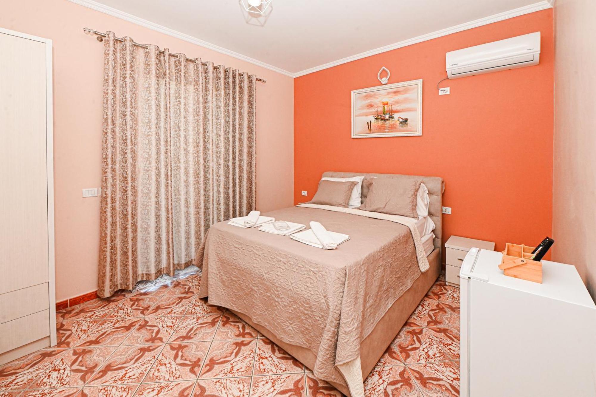 Hotel Fama Škalngur Kültér fotó