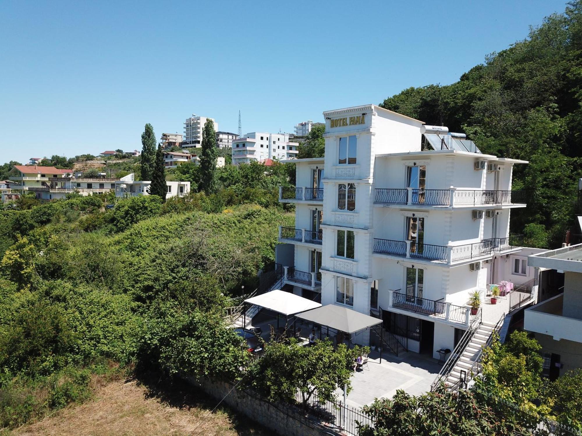 Hotel Fama Škalngur Kültér fotó