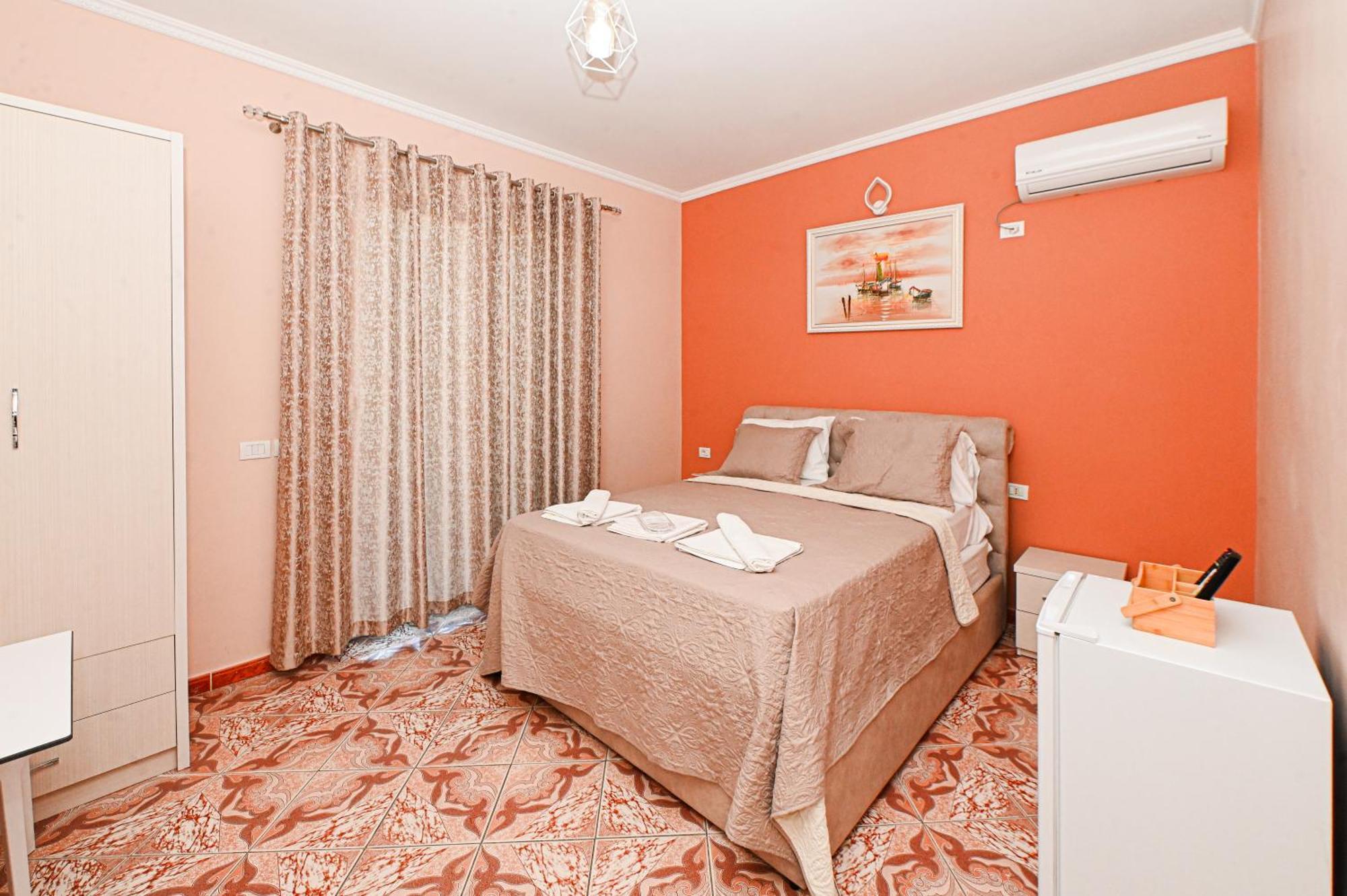 Hotel Fama Škalngur Kültér fotó