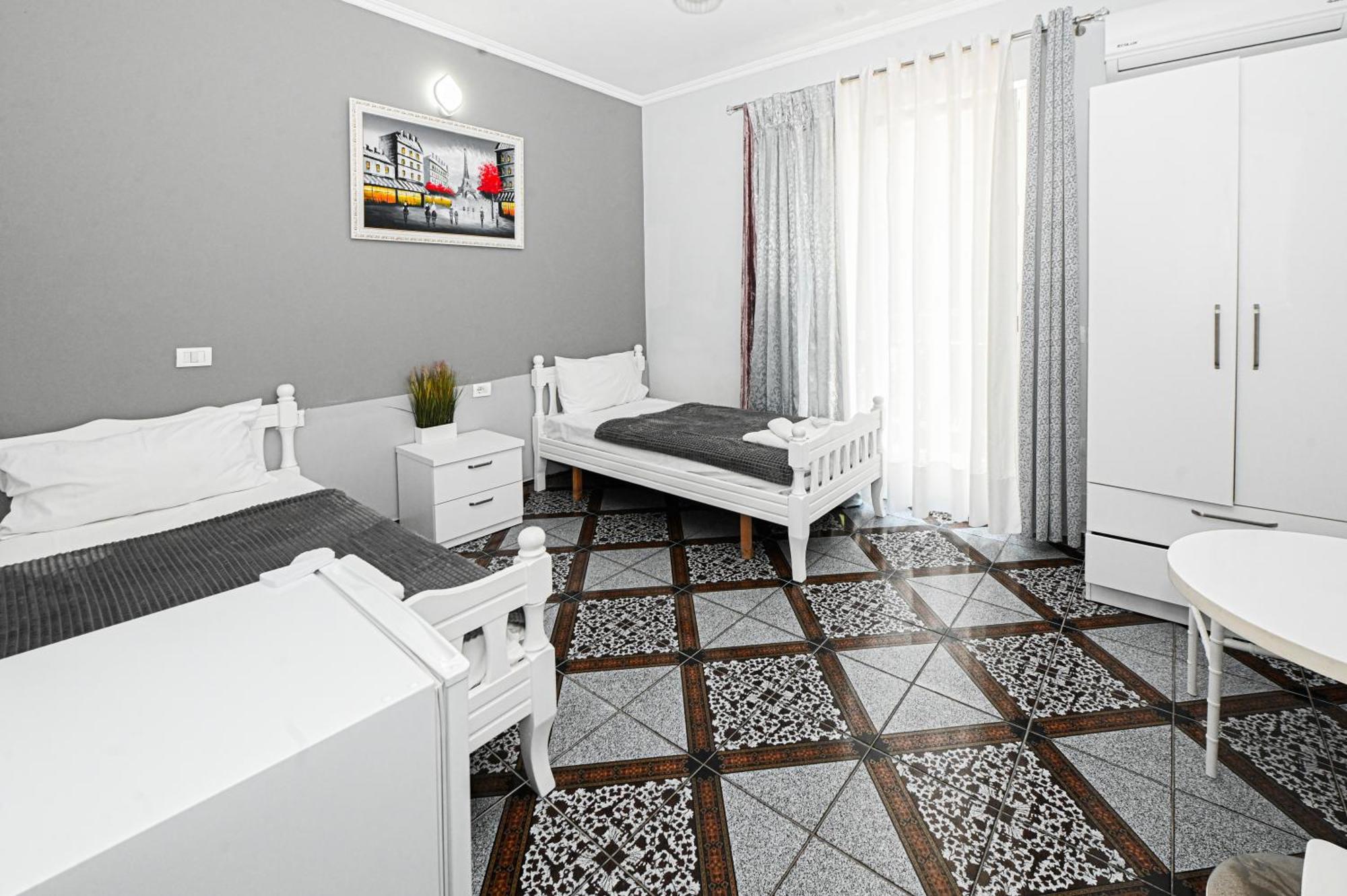 Hotel Fama Škalngur Kültér fotó